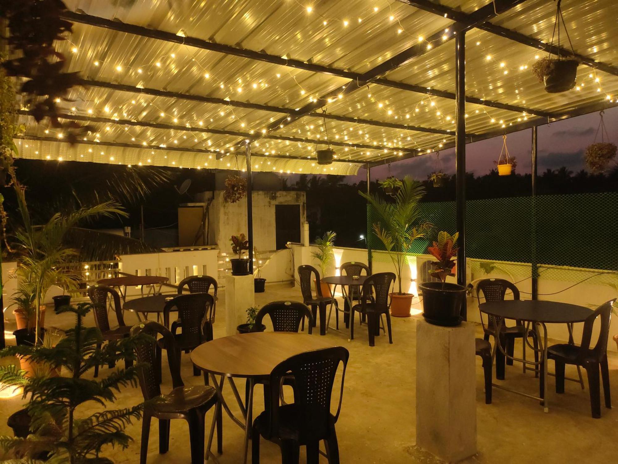 Le Township Residency Hotell Pondicherry Exteriör bild