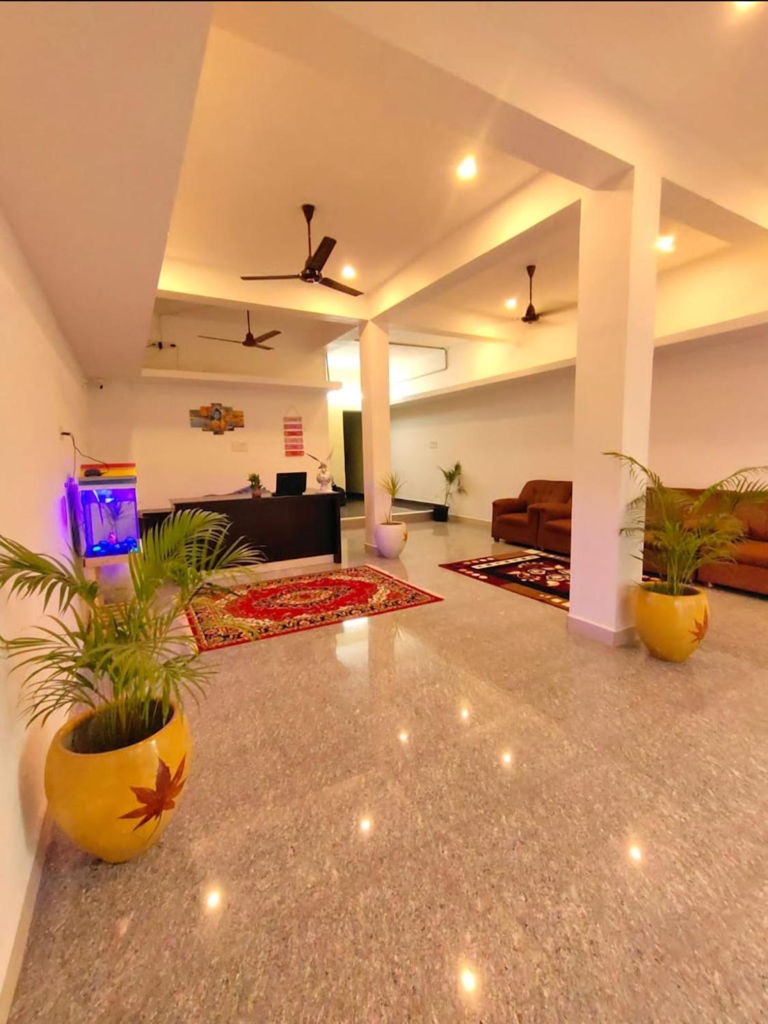Le Township Residency Hotell Pondicherry Exteriör bild