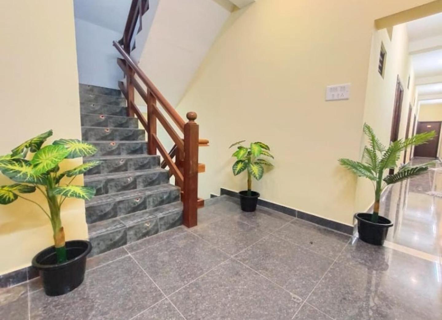 Le Township Residency Hotell Pondicherry Exteriör bild