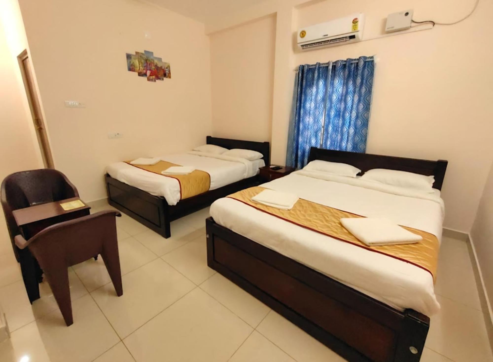 Le Township Residency Hotell Pondicherry Exteriör bild